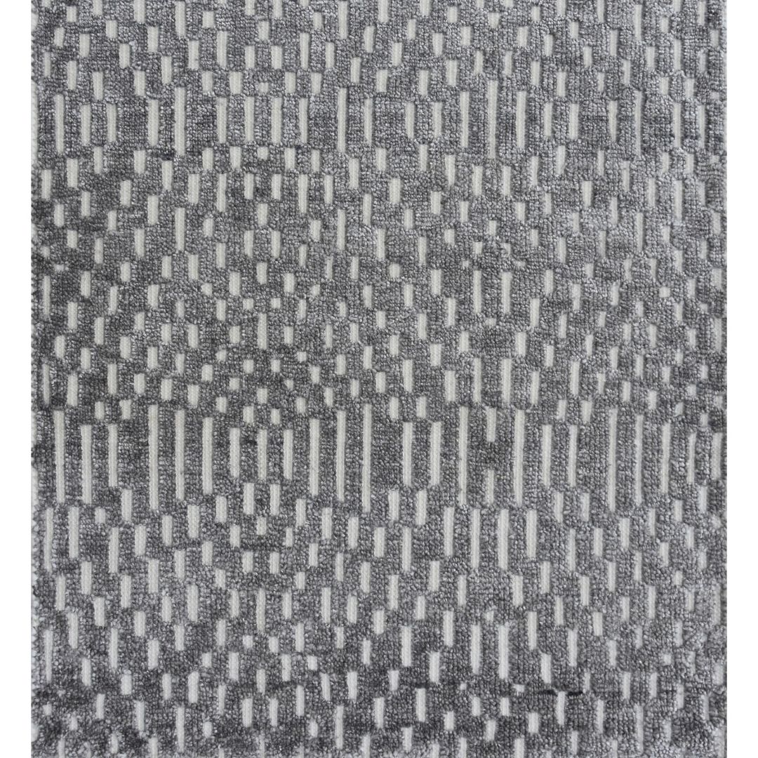 Hand Knotted Woollen and Viscose - HK-01