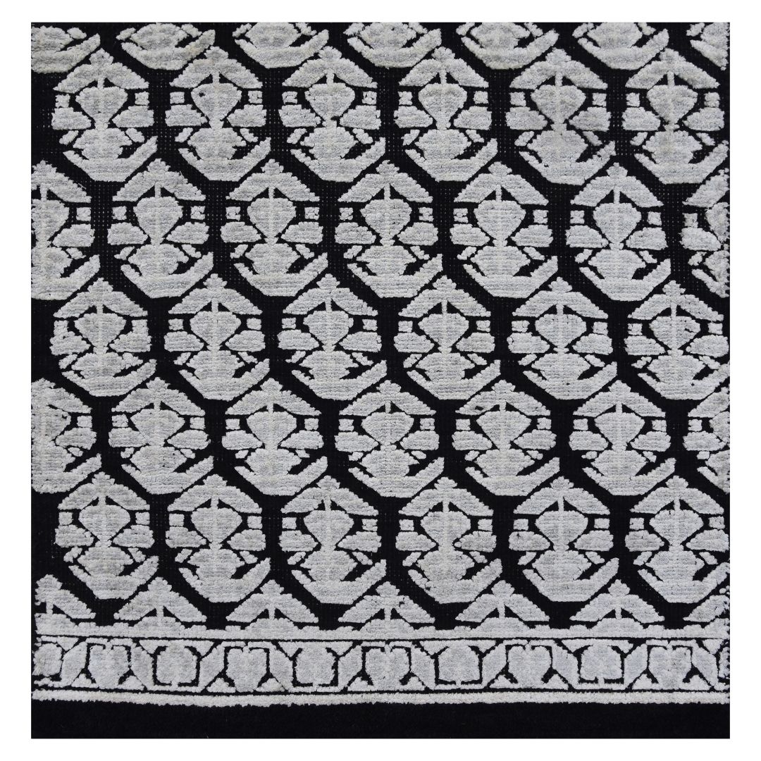 Hand knotted woollen and Viscose