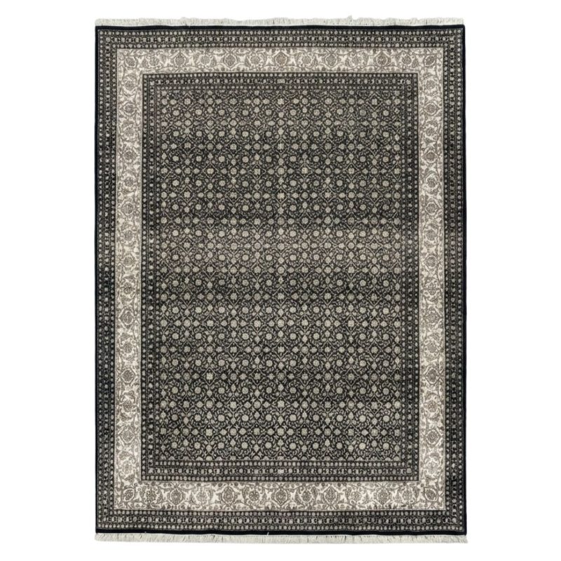 Hand knotted woollen and Viscose